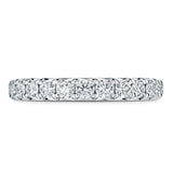 UU2642 Vela French Cut Pavé Band