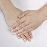 EMBQ150_00 Diamond Bouquets Band Ring
