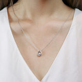 FNDSC21_00 Dancing Diamond Classic Necklace