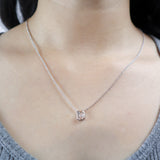 FNEIG01_00 Emerald Illusion Illusion-setting Necklace